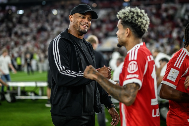 WSOP-有毒!欧冠联赛阶段排名前八的种子队,首回合淘汰赛仅拜仁赢球