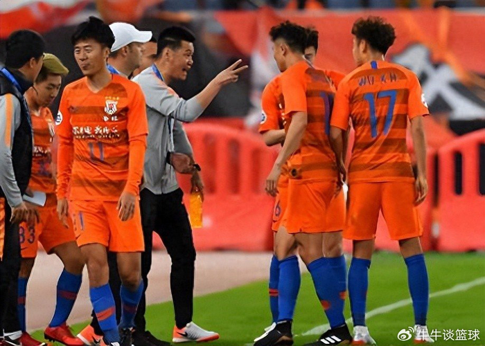 鲁能队官宣迎来新合作伙伴,球迷为此给俱乐部点赞,值得期待|阿尔瓦罗|泰山队|中超|中卫|辽宁_新浪体育_新浪新闻